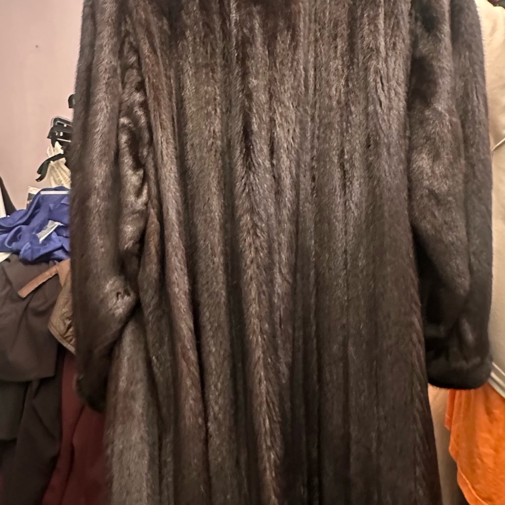 Genuine Full Length Mink Fur Coat - Picture 5 of 7